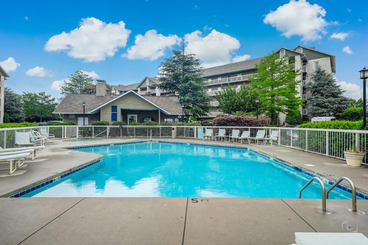 Livin It Up Whispering Pines 632 Apartment Pigeon Forge Luaran gambar