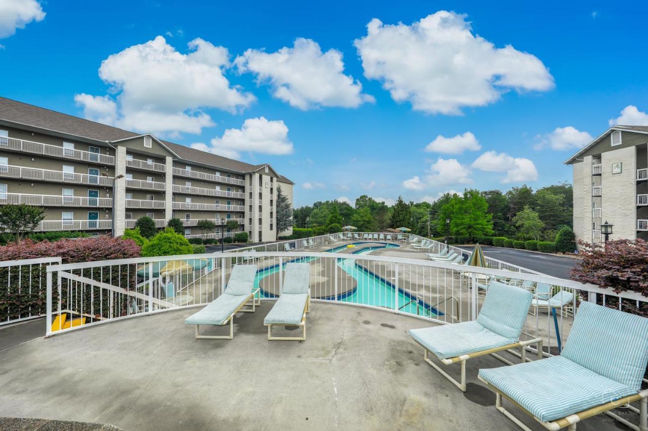 Livin It Up Whispering Pines 632 Apartment Pigeon Forge Luaran gambar