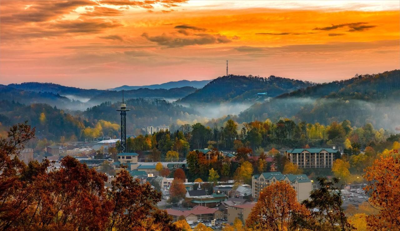 Livin It Up Whispering Pines 632 Apartment Pigeon Forge Luaran gambar